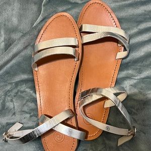 Uo silver sandals